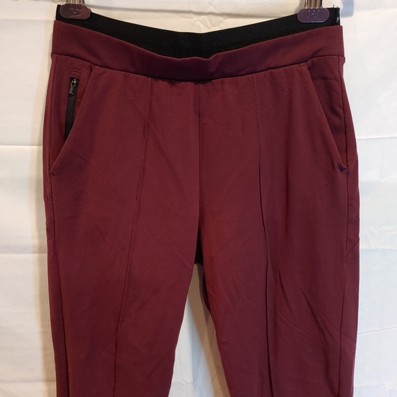 Athleta Antique Burgandy Venice Pintuck Zip Pockets Stretch Pants Size Small - Picture 5 of 13